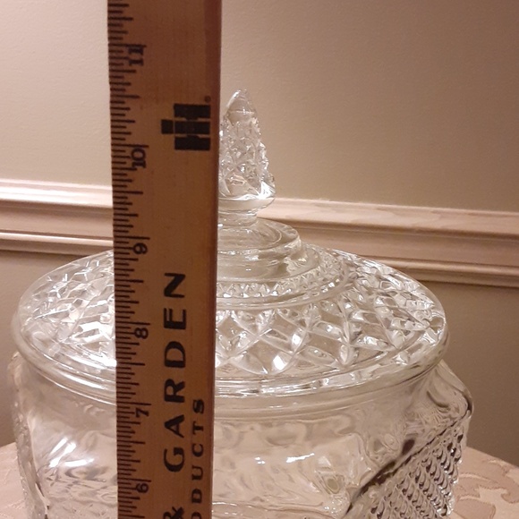 Clear Glass Cookie/Decorative Jar with Lid - Picture 8 of 8